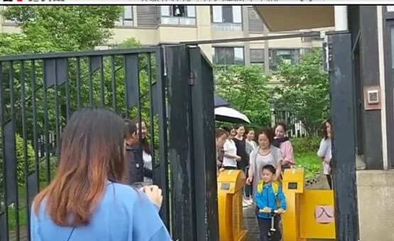 老师喂幼儿风油精是怎么回事 老师喂幼儿风油精真相是什么