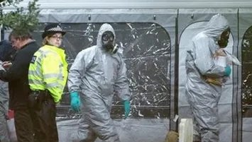 俄国因为什么向英法发24问？