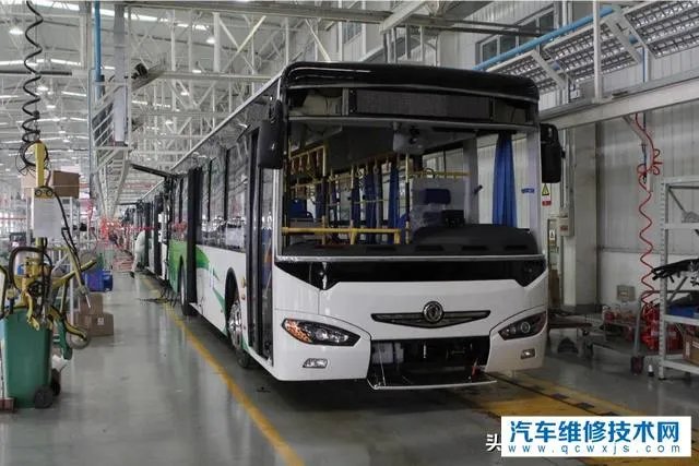 为什么公交车上那么多人不算超载,为何公交车可以超载