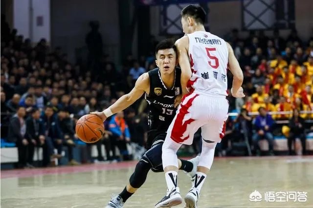 郭艾伦32分,横扫福建晋级四强,你怎么看?