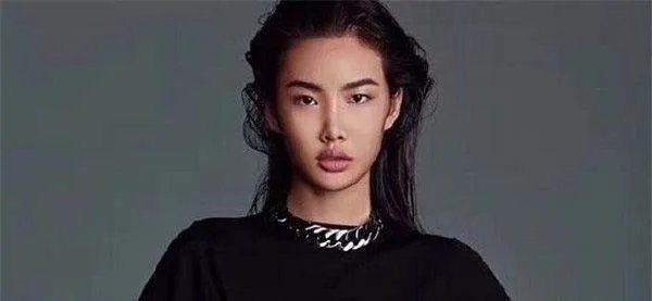 储镒恬个人资料?