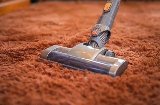 地毯清洗多少钱一平米 地毯清洗服务报价单