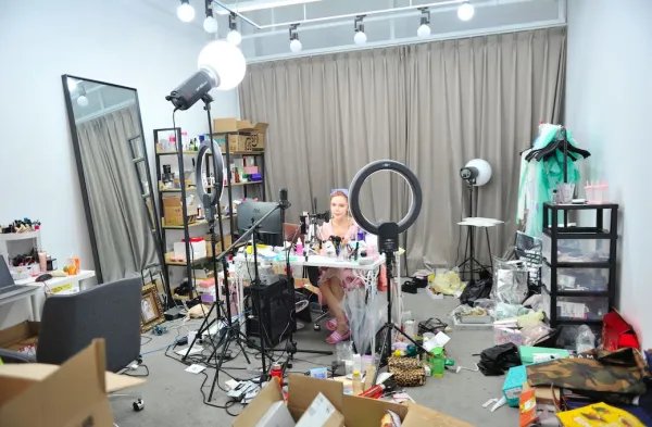 薇娅偷逃税被罚款，她究竟是如何偷税漏税的？