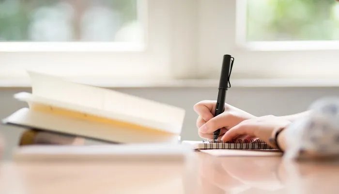 人不可貌相海水不可斗量的意思是什么意思