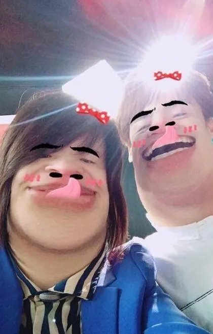 马天宇晒与郑爽自拍为什么惨不忍睹？