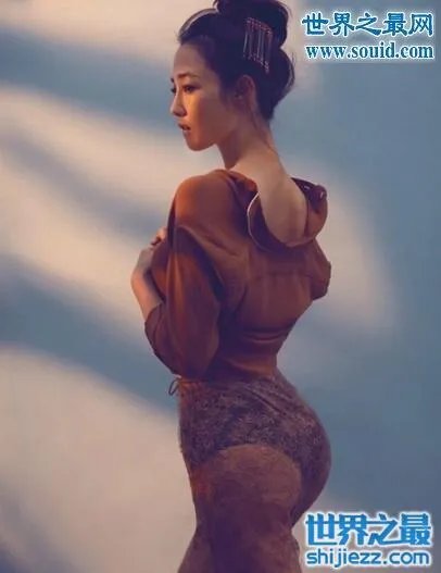 白百何跑男屁股好大,遭受惩罚屁股被暴打痛哭