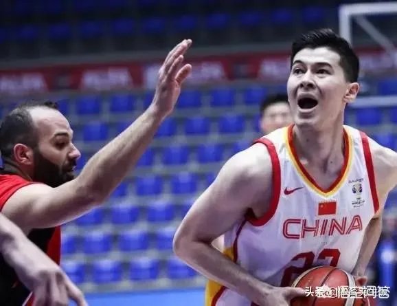 男篮世预赛，中国队90比59大胜叙利亚，周琦32分，你怎么评价这场比赛？