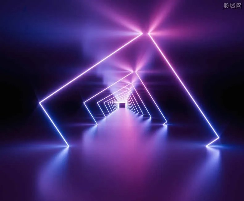 《乘风破浪》吴莫愁黄小蕾被淘汰 一公那英同盟失利落幕