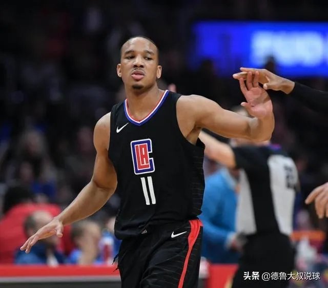 布拉德利宣布加盟湖人，是否离总冠军更近一步？