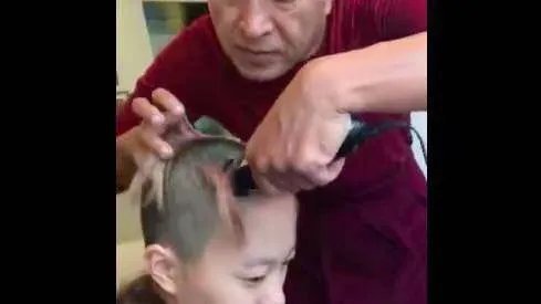 窦靖童工作室如何回应剃度一事?