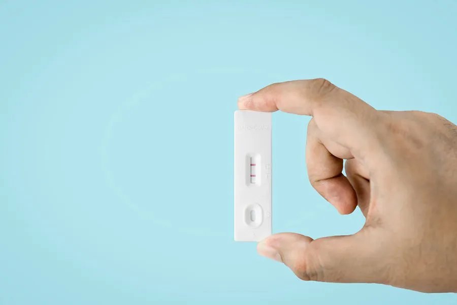 和新冠阳性的人同住要注意什么