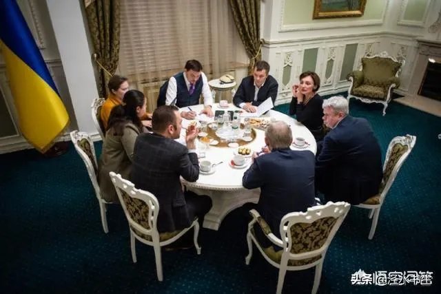 怎么看待乌克兰总统泽连斯基驳回总理贡恰鲁克辞呈？