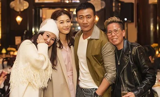 关之琳胡军庆功宴画面曝光：这些不老女神明星齐亮相