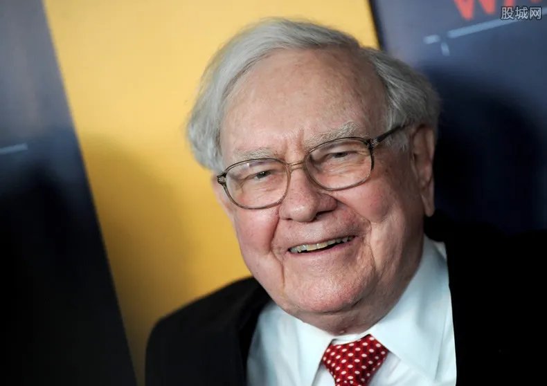 巴菲特捐36亿美元 连续14年捐出340亿美元