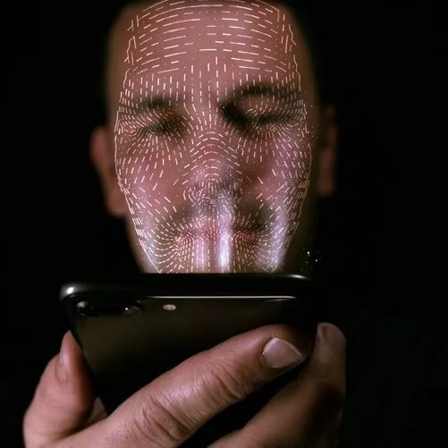 2元钱就能买上千张涉隐私人脸照 刷脸支付安全吗？