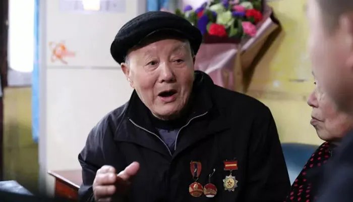 张富清的简介 张富清简介