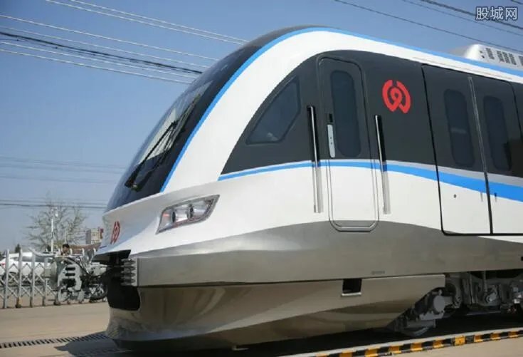 复兴号将扩容提速 速度惊人往返时间缩短引网友欢呼