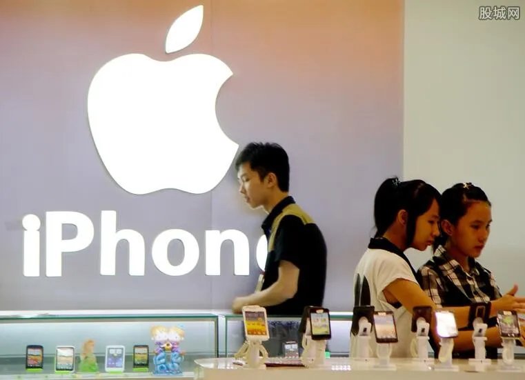 苹果考虑重新定价 现在一部新iPhone售价多少