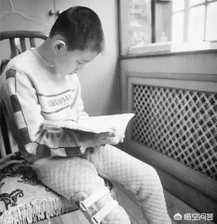 如何看待11岁男孩欠下“巨额债务”？