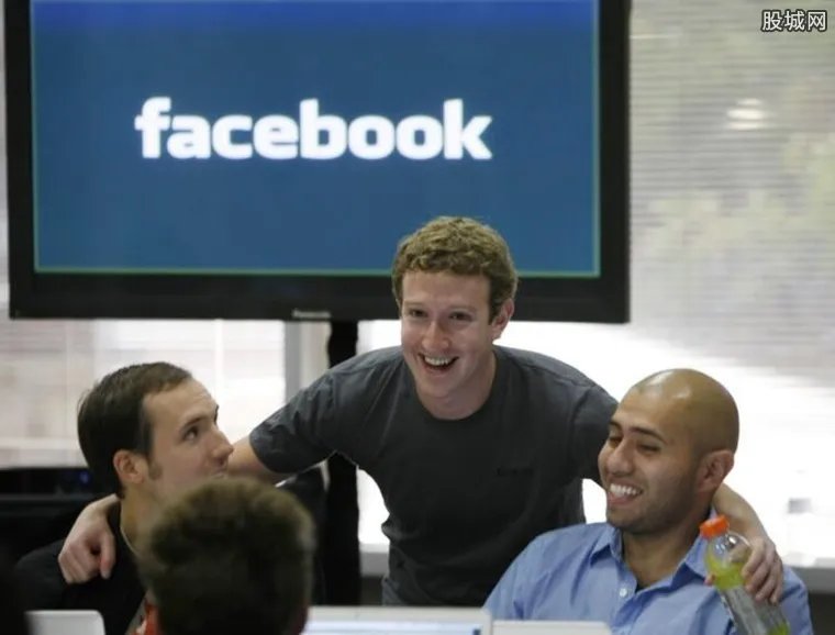 扎克伯格登报道歉 扎克伯格就信息泄露发声并认错