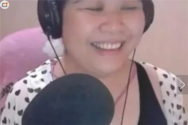 乔碧萝殿下直播间