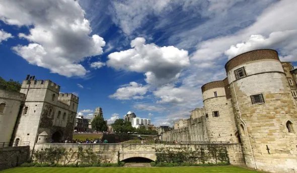 英国流浪汉被驱赶的真实原因是什么？