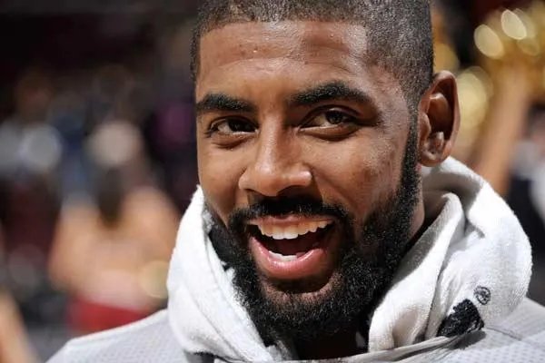 欧文31分12助篮网胜火箭,这赛季的欧文是否是MVP的有力竞争者?