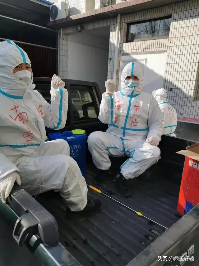 河北进入战时状态，为什么没有提高防控级别，普通民众怎么办？