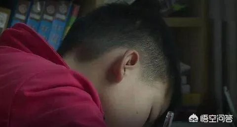 如何看待11岁男孩欠下“巨额债务”？