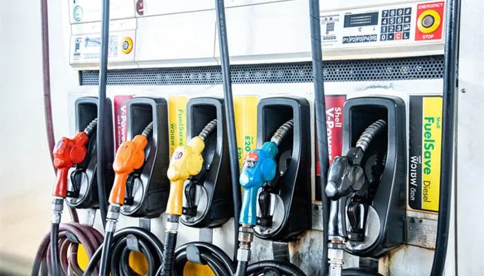 98号汽油适用于什么车 98汽油一般适合什么级别的车