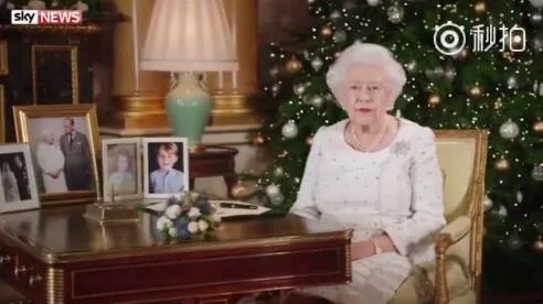 英女王发圣诞致辞 今年的主题是家