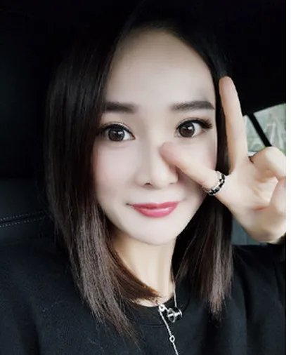 杨幂替身私照美翻了你怎么看?