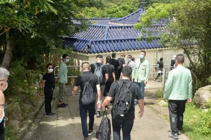 曾志伟太太朱锡珍病逝,为何网友都大呼可惜?