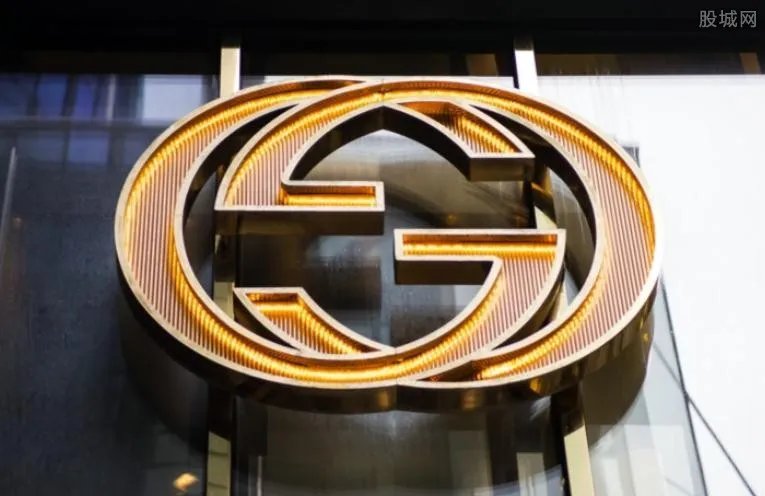 古驰警告丧葬品店 网友：生前买不起死后不让用