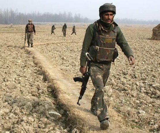 印军无情炮击巴平民有人员伤亡吗？