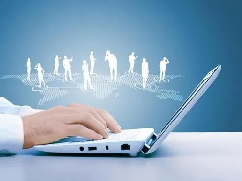 人民日报评网络虚假流量，你觉得怎么样才能改变这种现象？