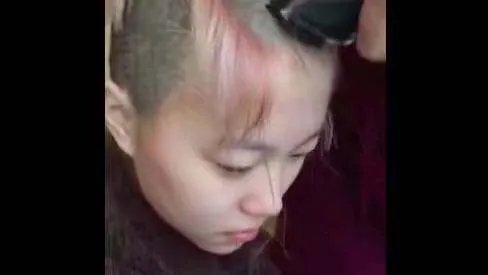 窦靖童工作室如何回应剃度一事?