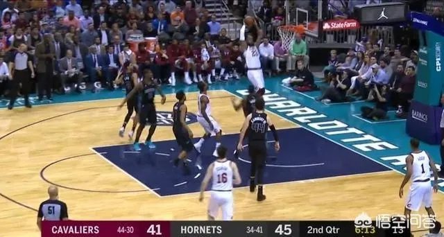 如何看待JR如此潇洒的动作助攻詹姆斯追平乔丹？他是提前设计好了么？