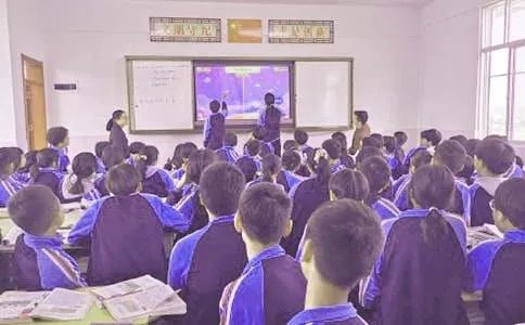 新型玻璃教学设计