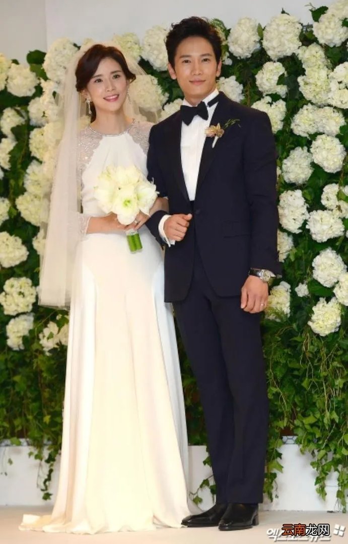 恋爱6年后结婚的那天 池城李宝英结婚