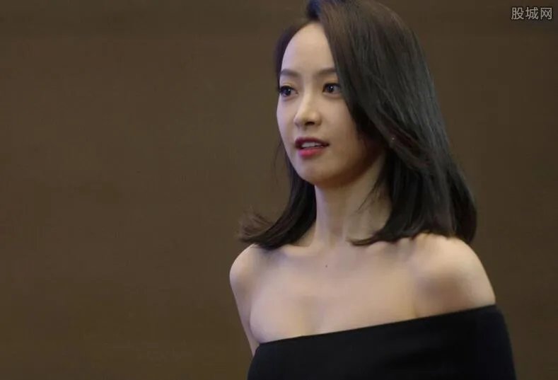 宋茜尼坤公开恋情是真的吗 维尼夫妇的超甜蜜互动