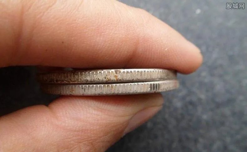 村民种树挖出银元 目前银元市场的行情如何？