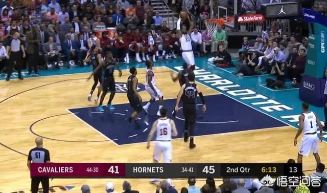如何看待JR如此潇洒的动作助攻詹姆斯追平乔丹？他是提前设计好了么？