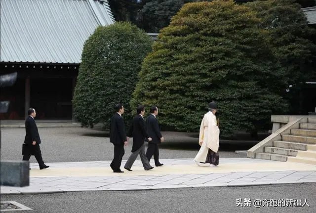 日本首相安倍晋三辞职，你如何评价其功过是非？