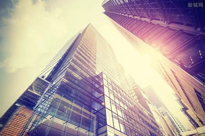 上周美国失业人数破660万 刷新历史纪录