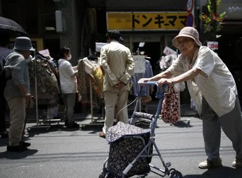 日本生命公司破产，是为什么？