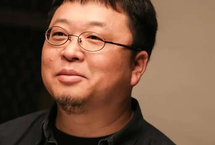 罗永浩今年目标收入至少100亿，他有这么大的能力吗？为什么？