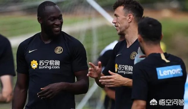 维埃里：国米签下卢卡库是正确的选择，但他没有我强！你认同他的说法吗？