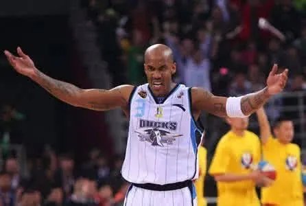 马布里签约北控，是怎么一回事？