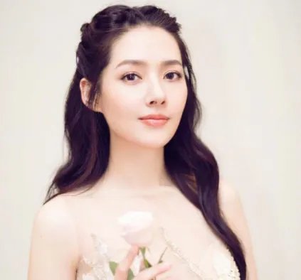 郭碧婷产后首次复出,郭碧婷夫妻是闹掰了吗?